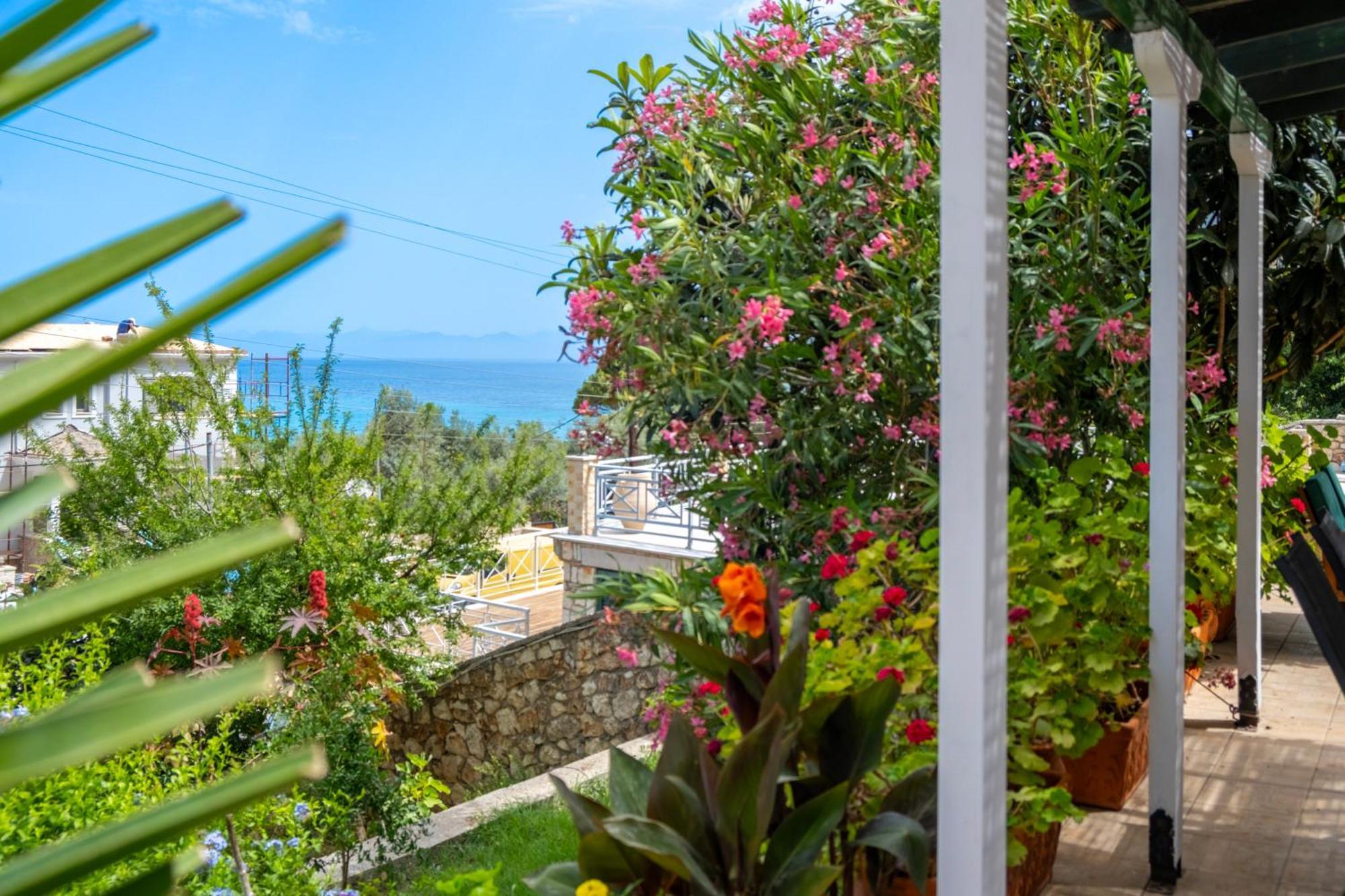 Theasea House Apartment Áyios Nikítas Exterior foto